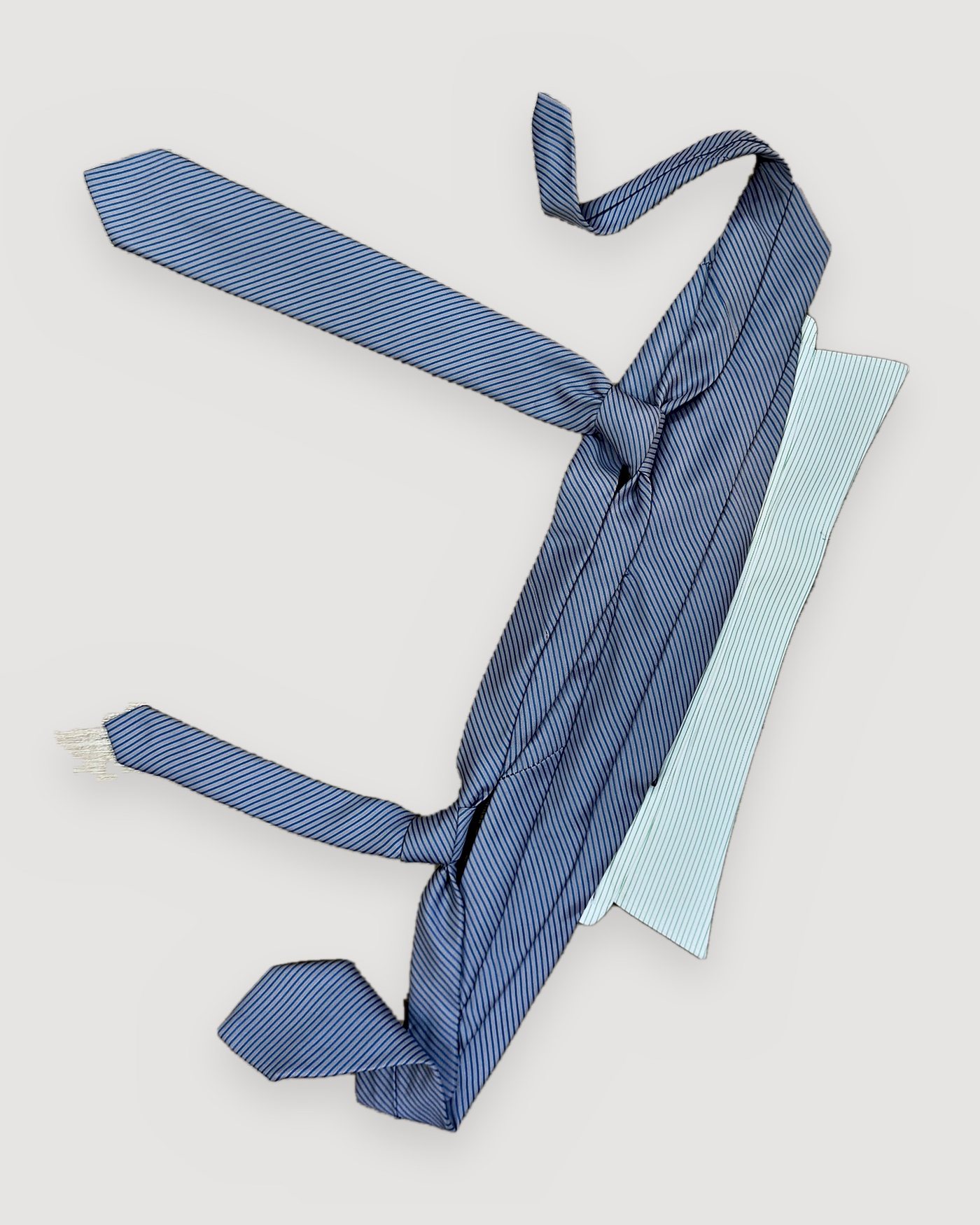 DRIFT TIE · Azul rayas / crema